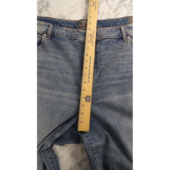 Torrid Blue Washed Denim Vintage Stretch High Rise Wide Leg Jeans Size 28S NWT - Picture 6 of 16